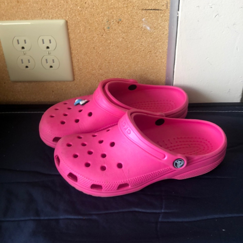 Pink barely worn crocs